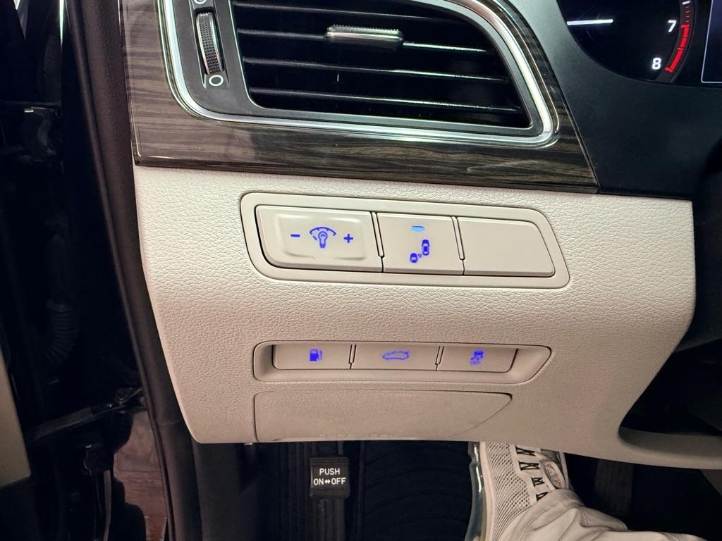 Hyundai Sonata  2017