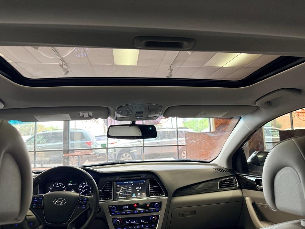 Hyundai Sonata  2017