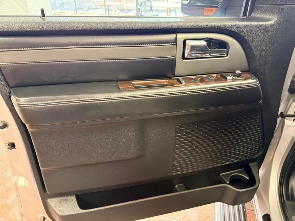 Ford Expedition  2015