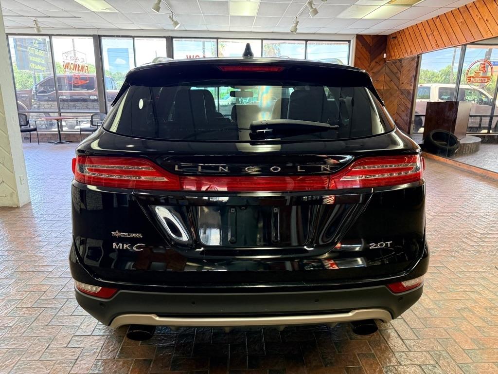 Lincoln MKC  2017