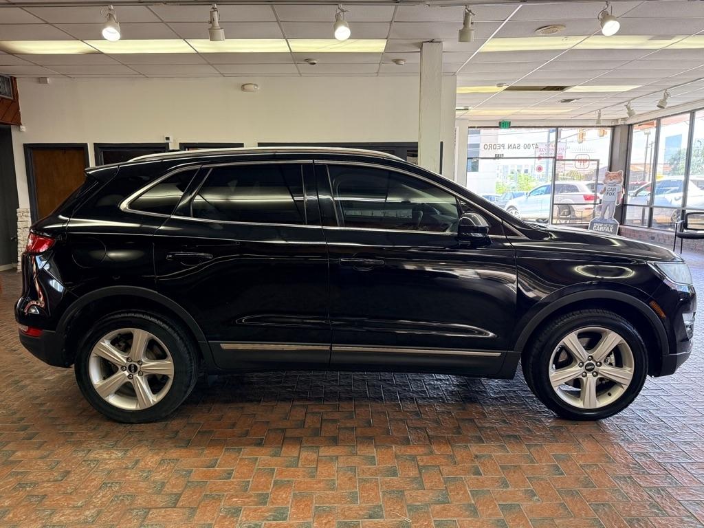Lincoln MKC  2017