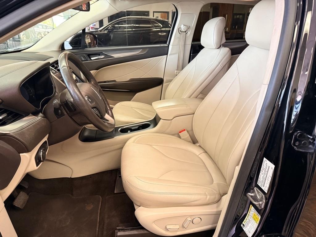 Lincoln MKC  2017