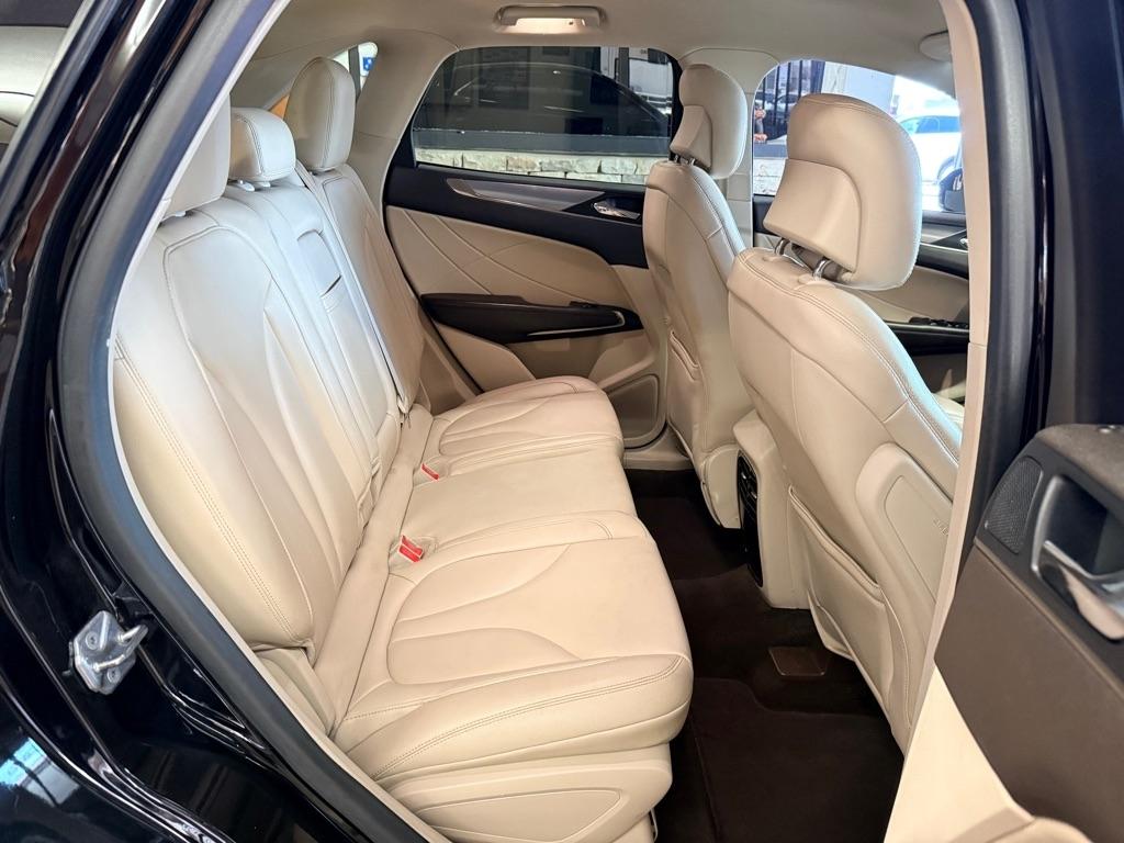 Lincoln MKC  2017