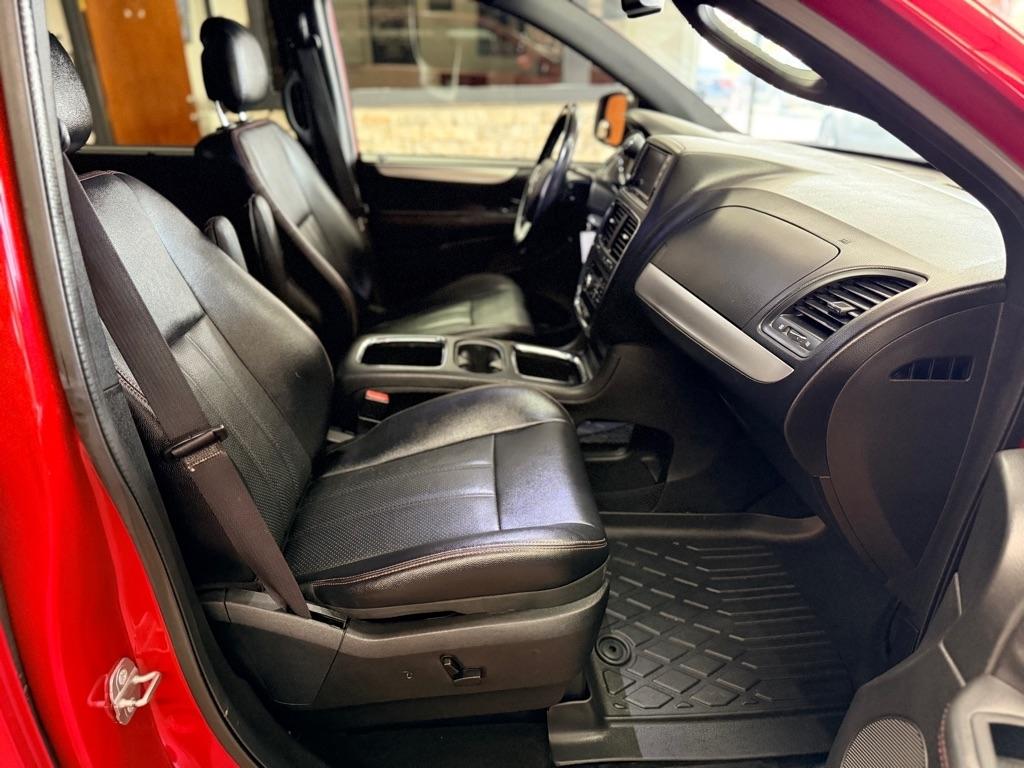 Dodge Grand Caravan  2014