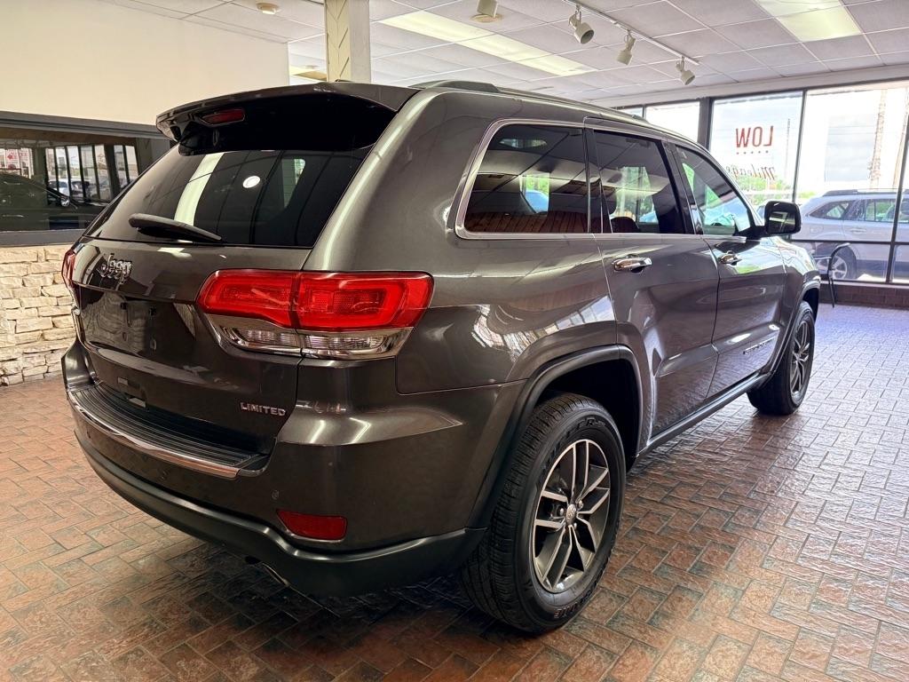 Jeep Grand Cherokee  2017