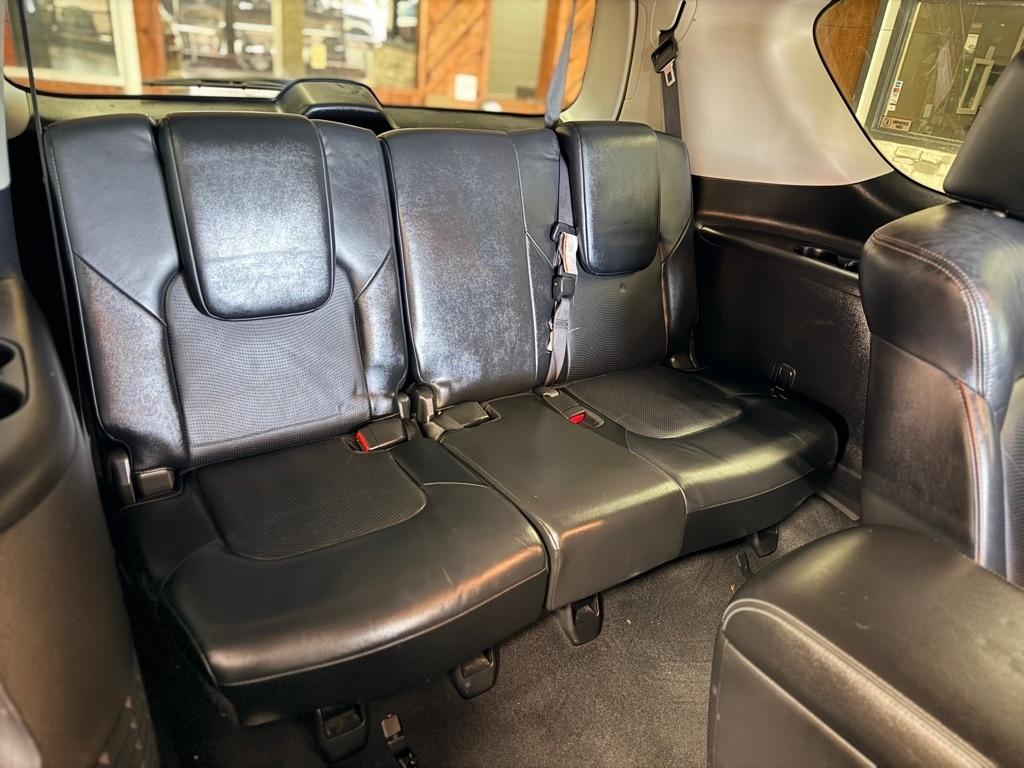 Nissan Armada  2017