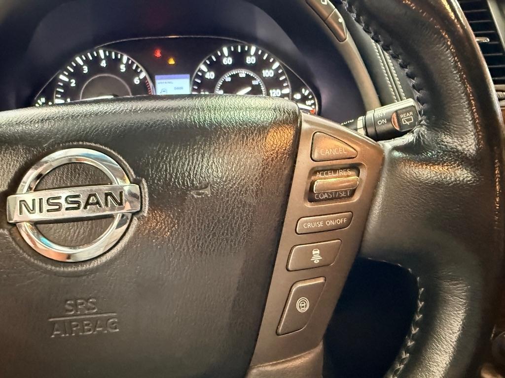 Nissan Armada  2017