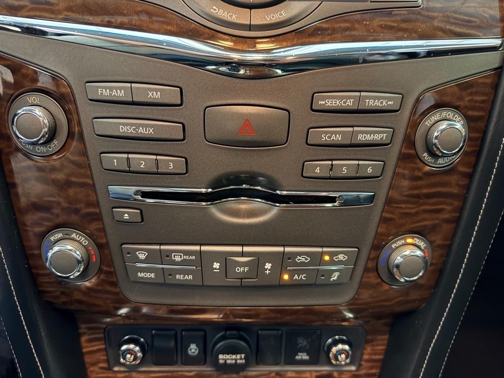 Nissan Armada  2017