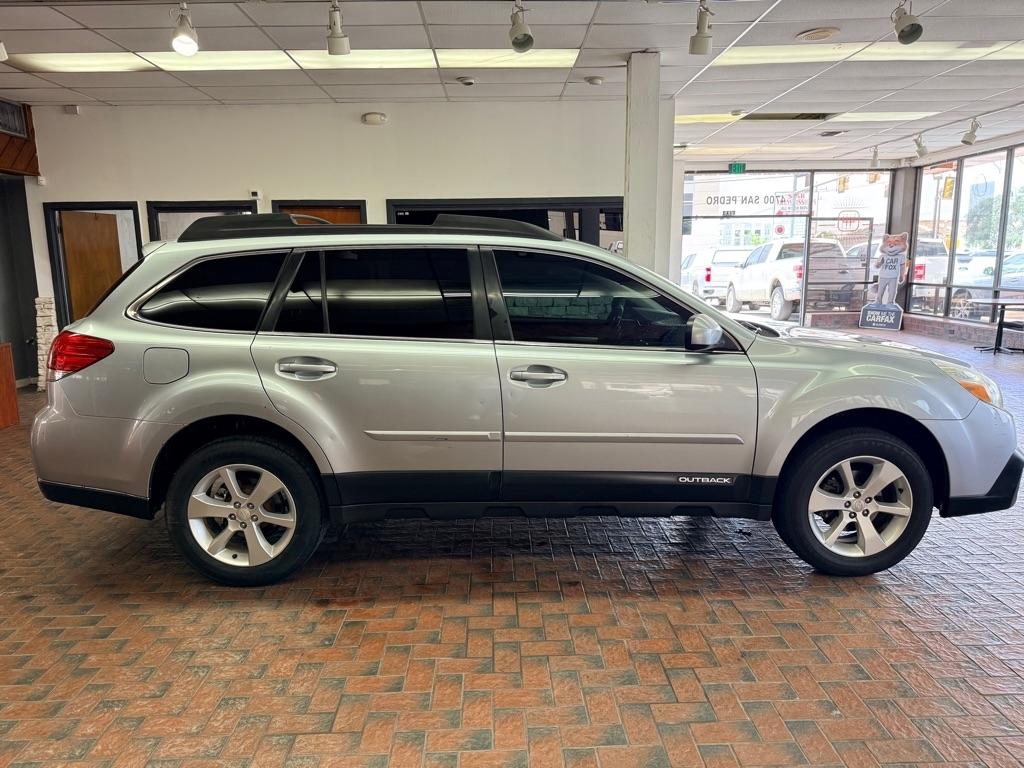 Subaru Outback  2013