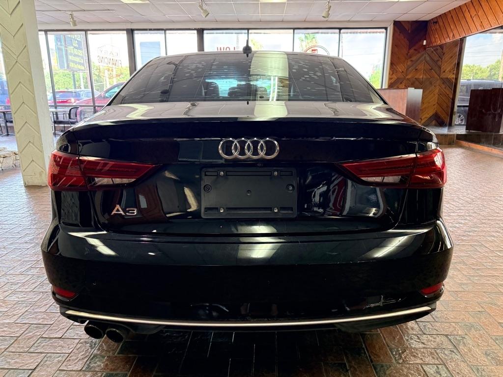 Audi A3  2019