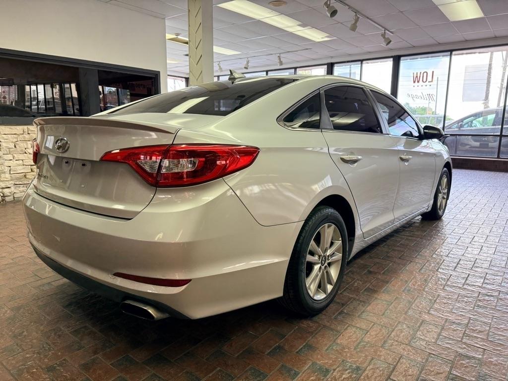 Hyundai Sonata  2016