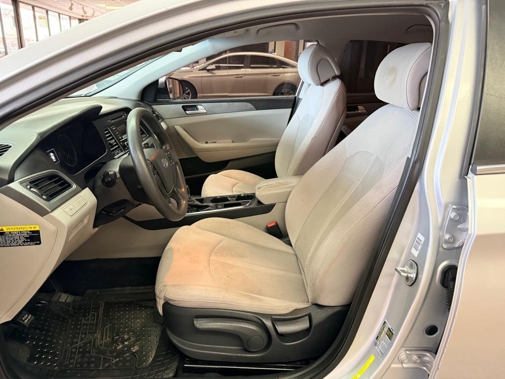Hyundai Sonata  2016