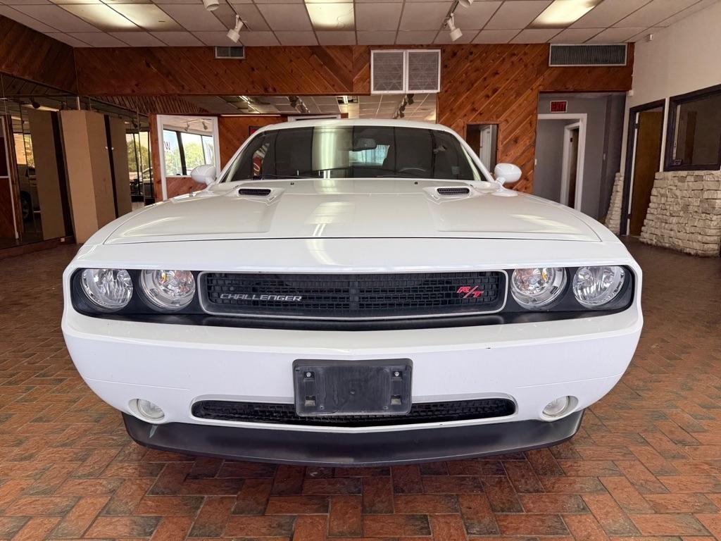 Dodge Challenger  2012