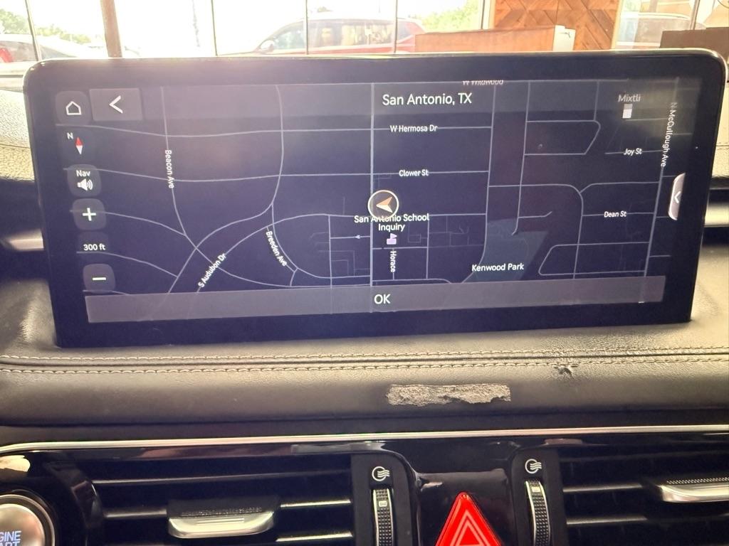 Genesis G70  2022