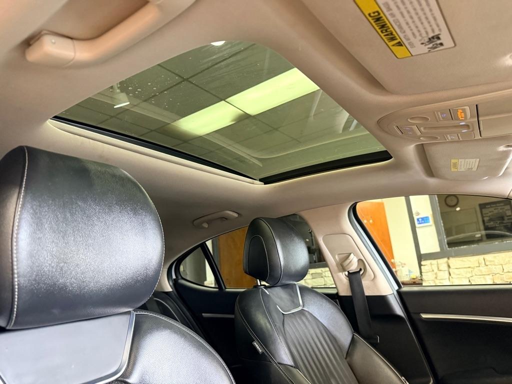 Genesis G70  2022