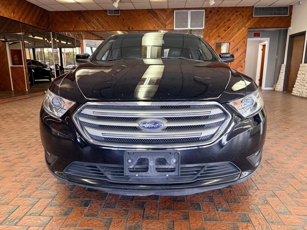 Ford Taurus  2017
