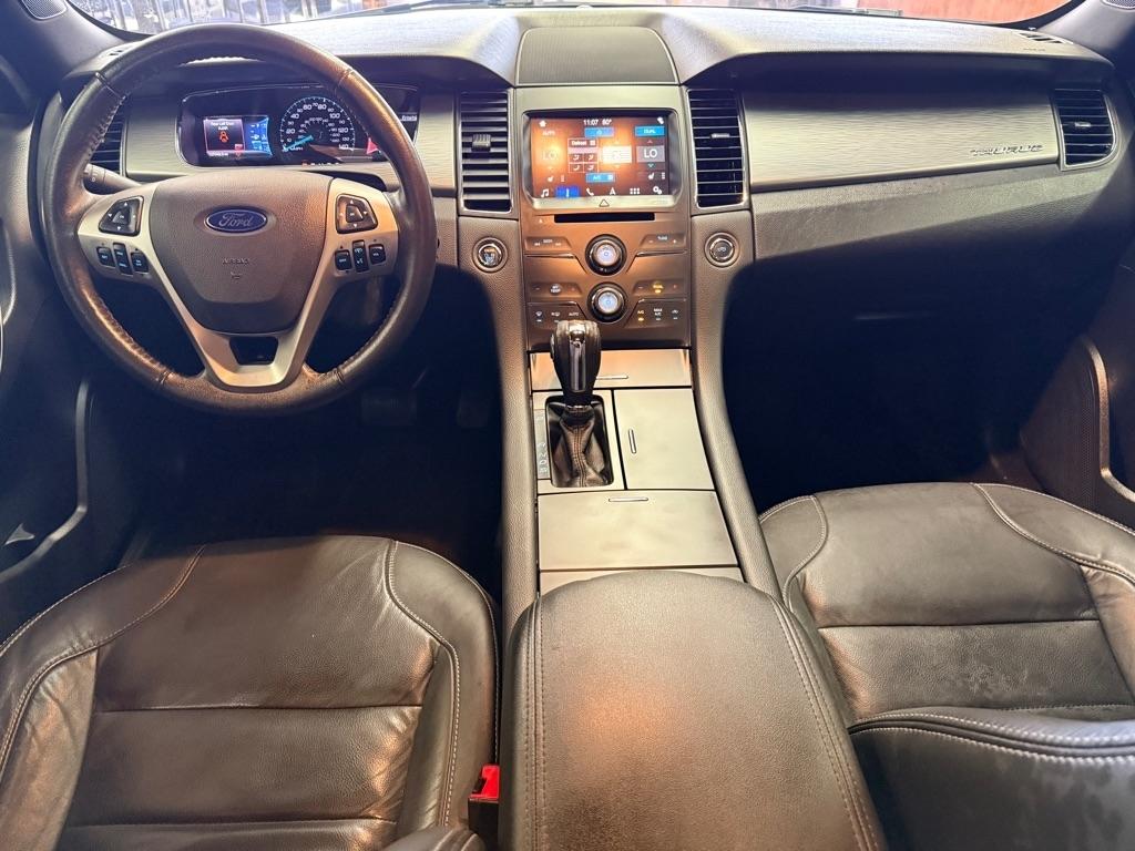 Ford Taurus  2017