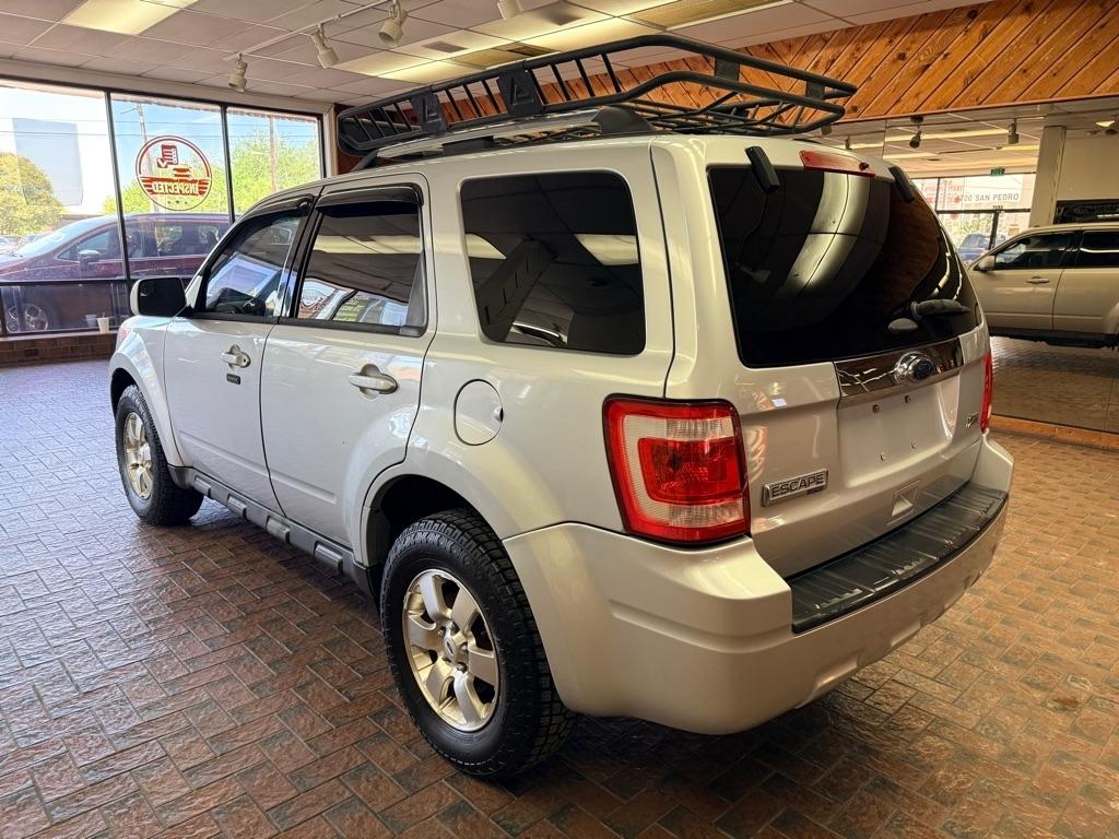 Ford Escape  2011
