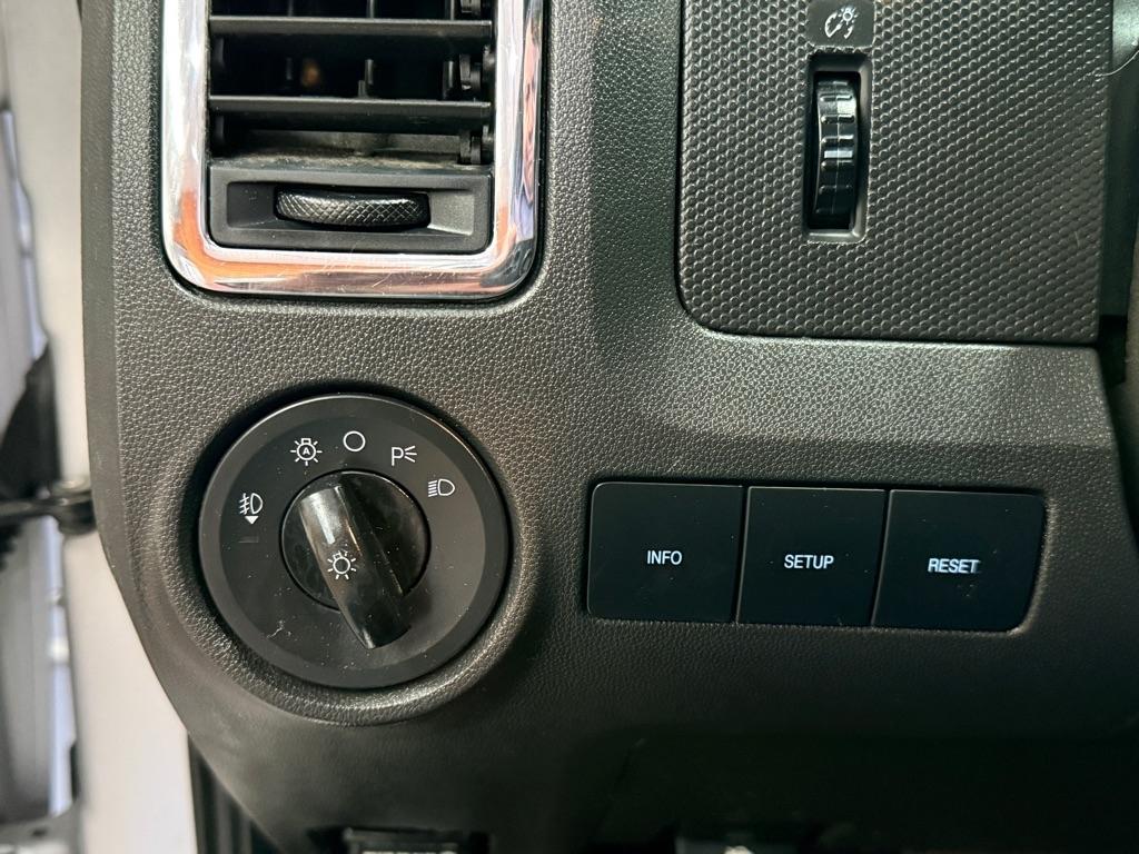 Ford Escape  2011