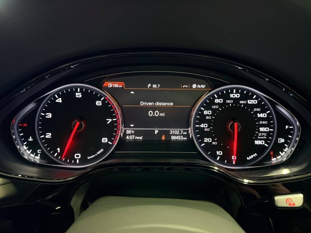 Audi A8  2016