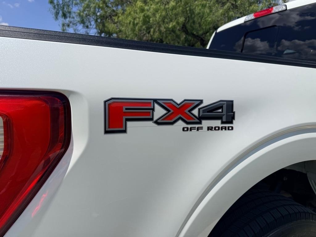 Ford F-150  2021