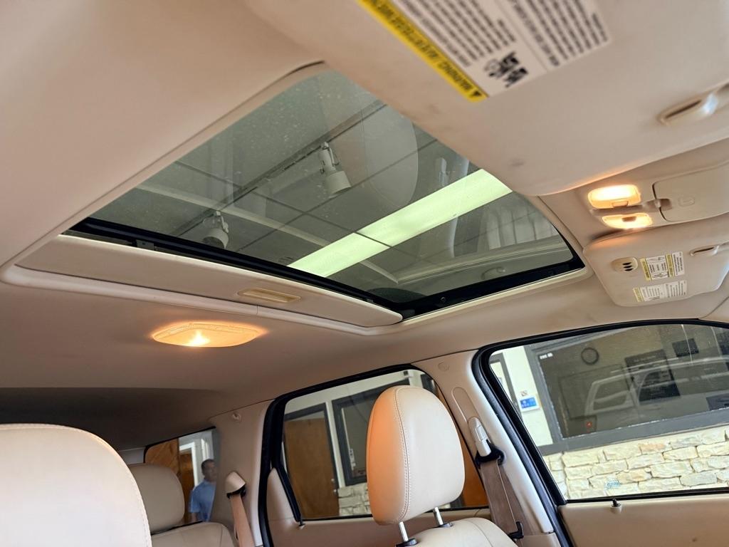 Ford Escape  2010