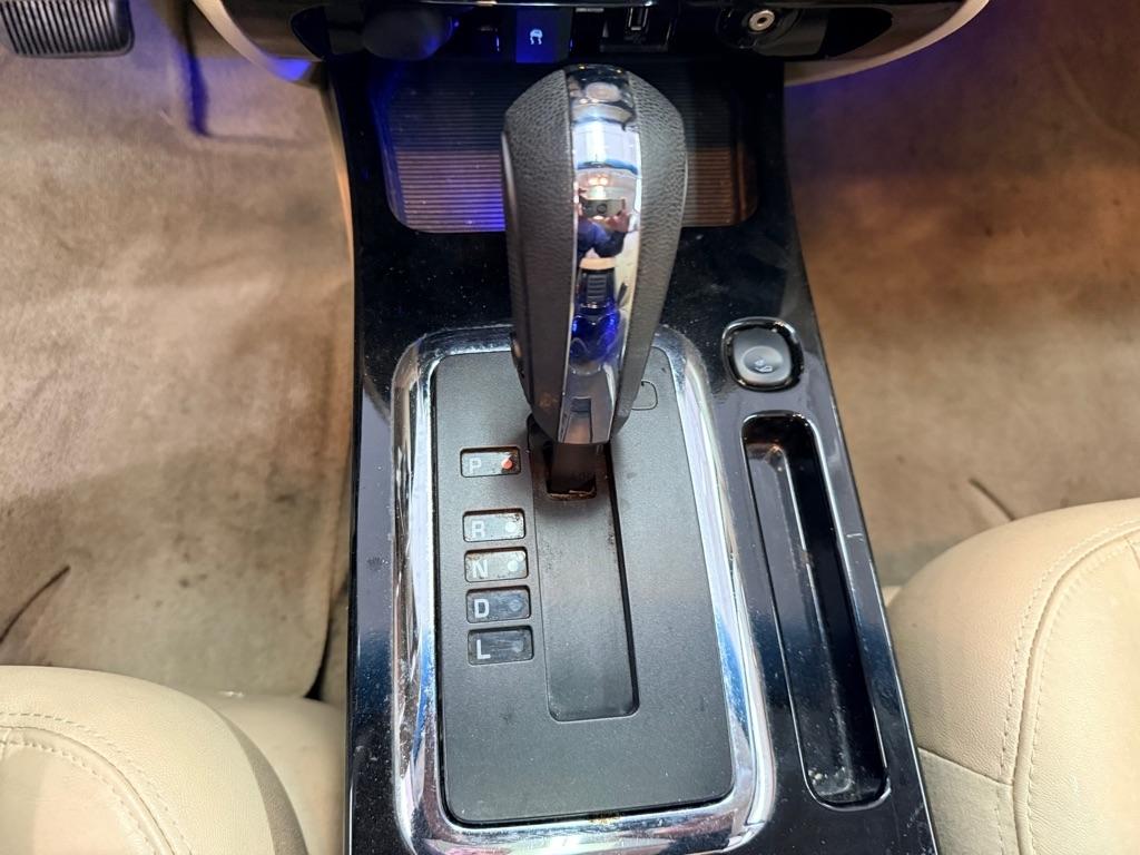 Ford Escape  2010
