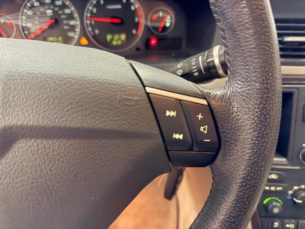 Volvo S60 photo 19