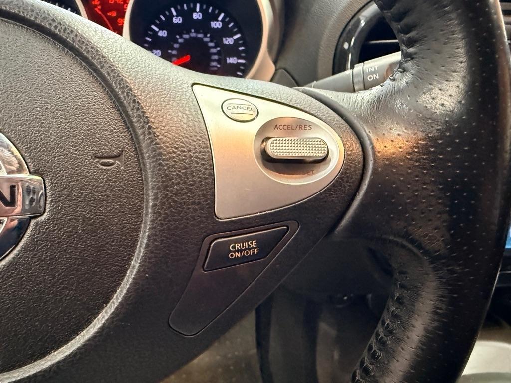 Nissan Juke photo 16