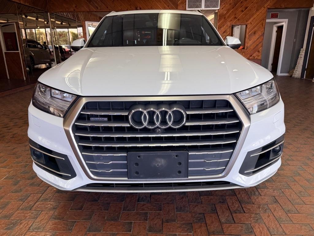 Audi Q7  2019