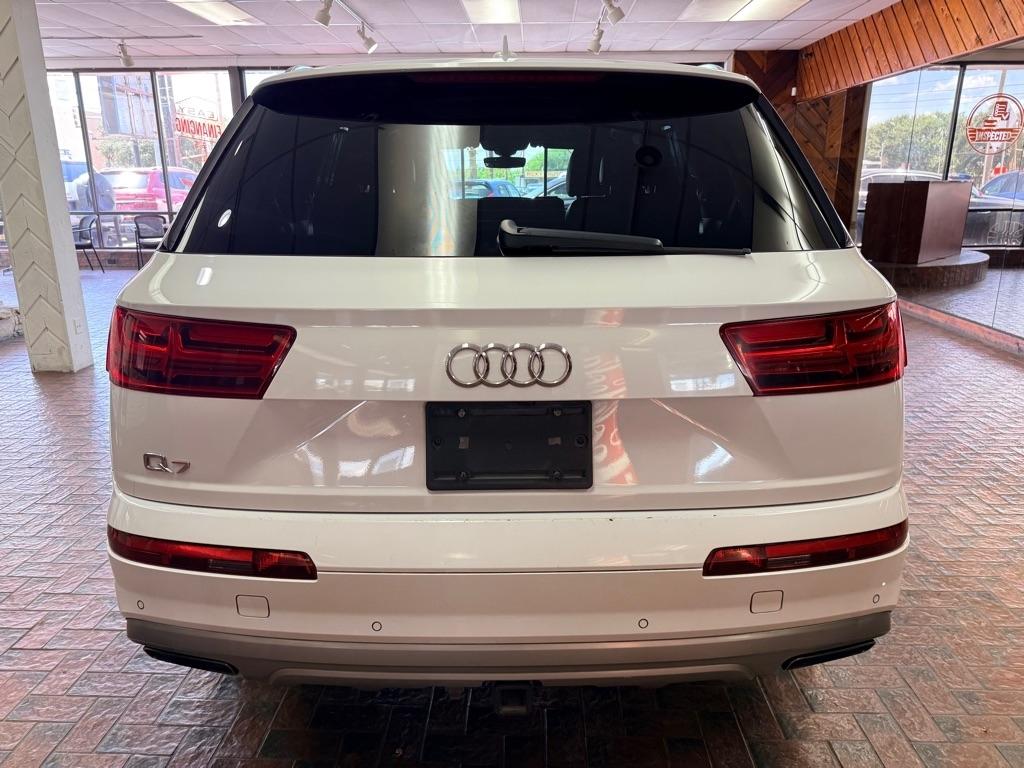 Audi Q7  2019