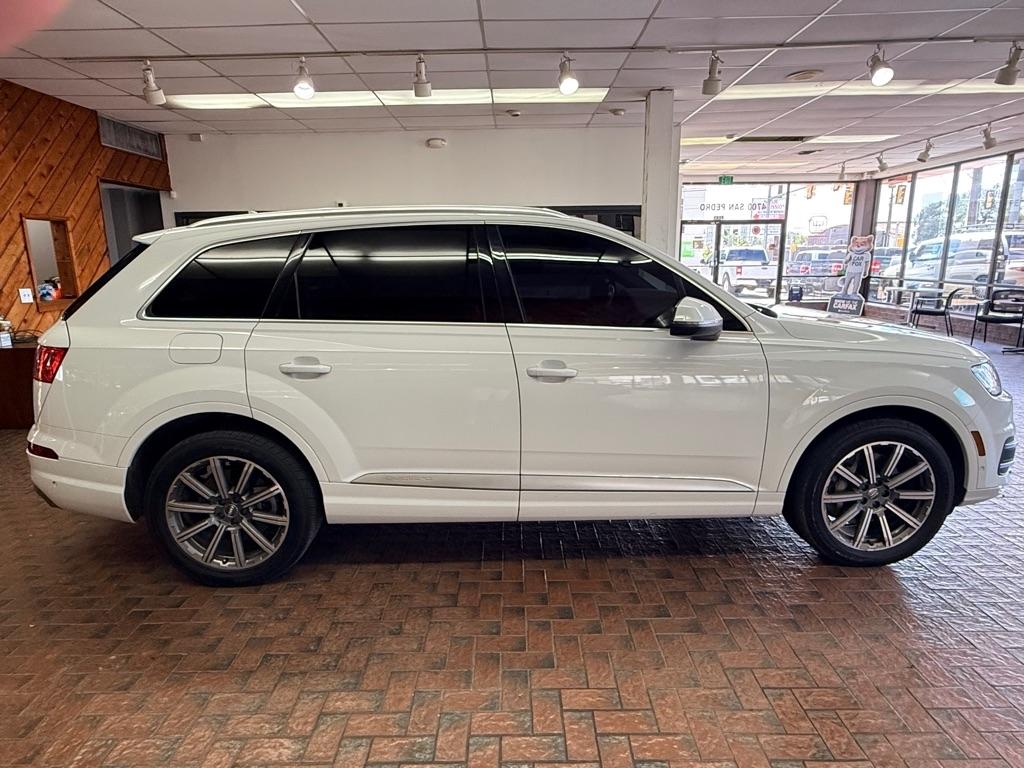 Audi Q7  2019