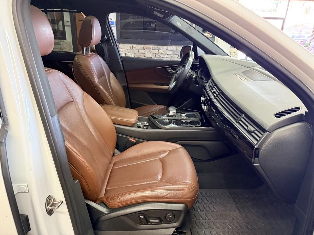 Audi Q7  2019