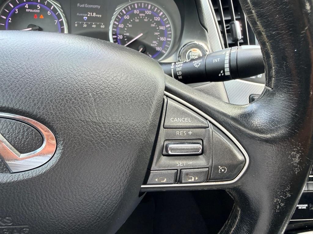Infiniti Q50 photo 16