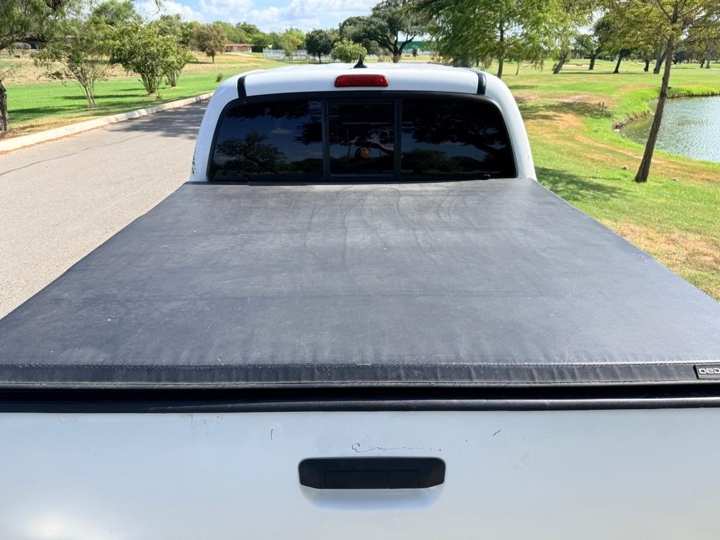 Toyota Tacoma  2015