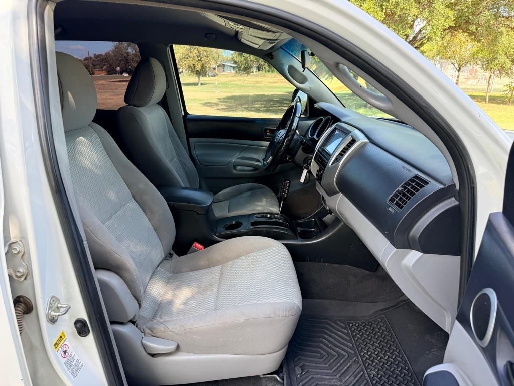 Toyota Tacoma  2015