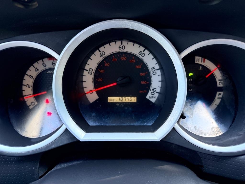 Toyota Tacoma  2015