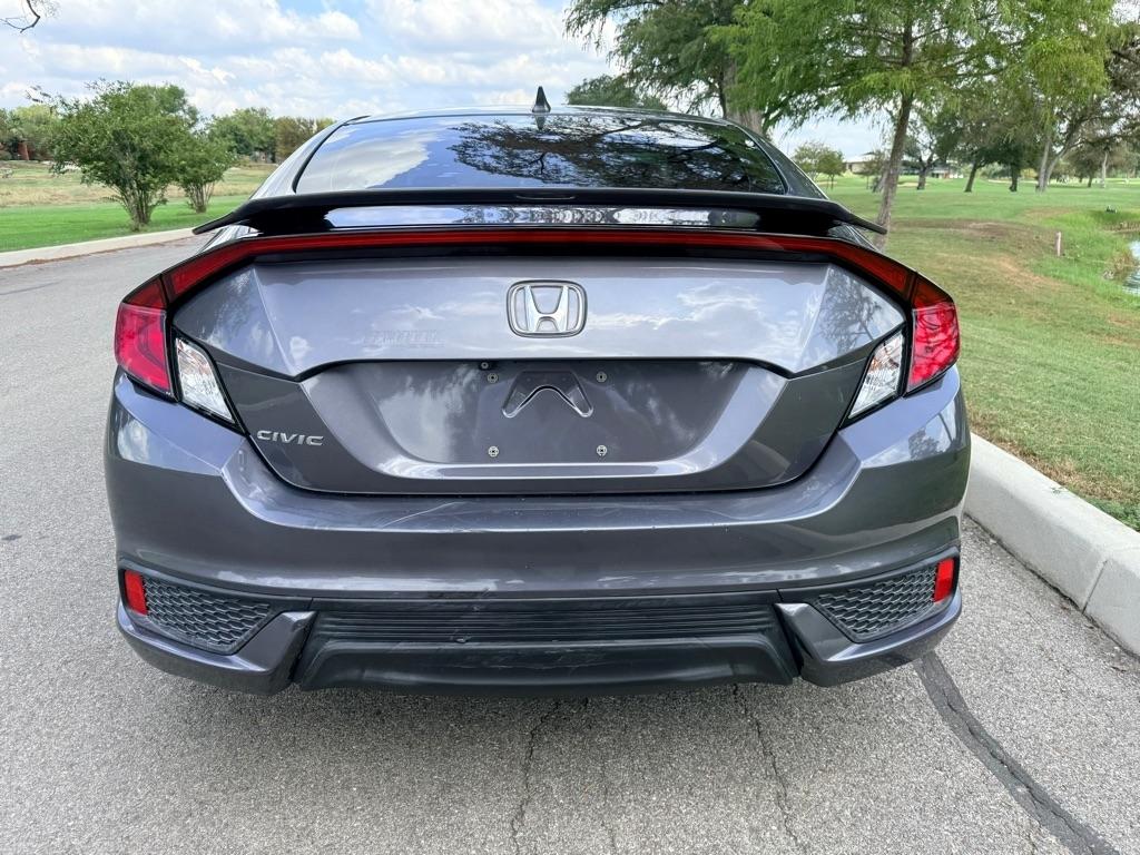 Honda Civic photo 6