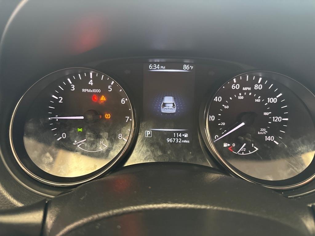 Nissan Rogue photo 21