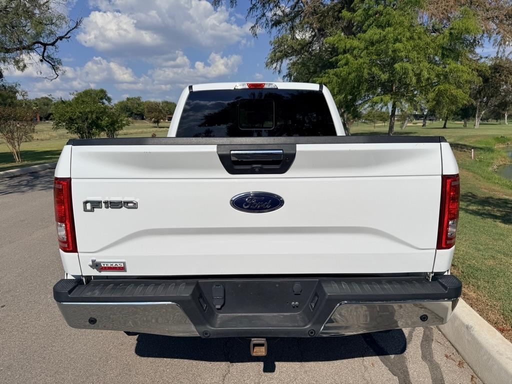 Ford F-150 photo 6