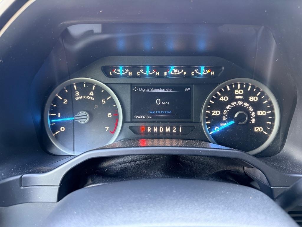 Ford F-150 photo 21