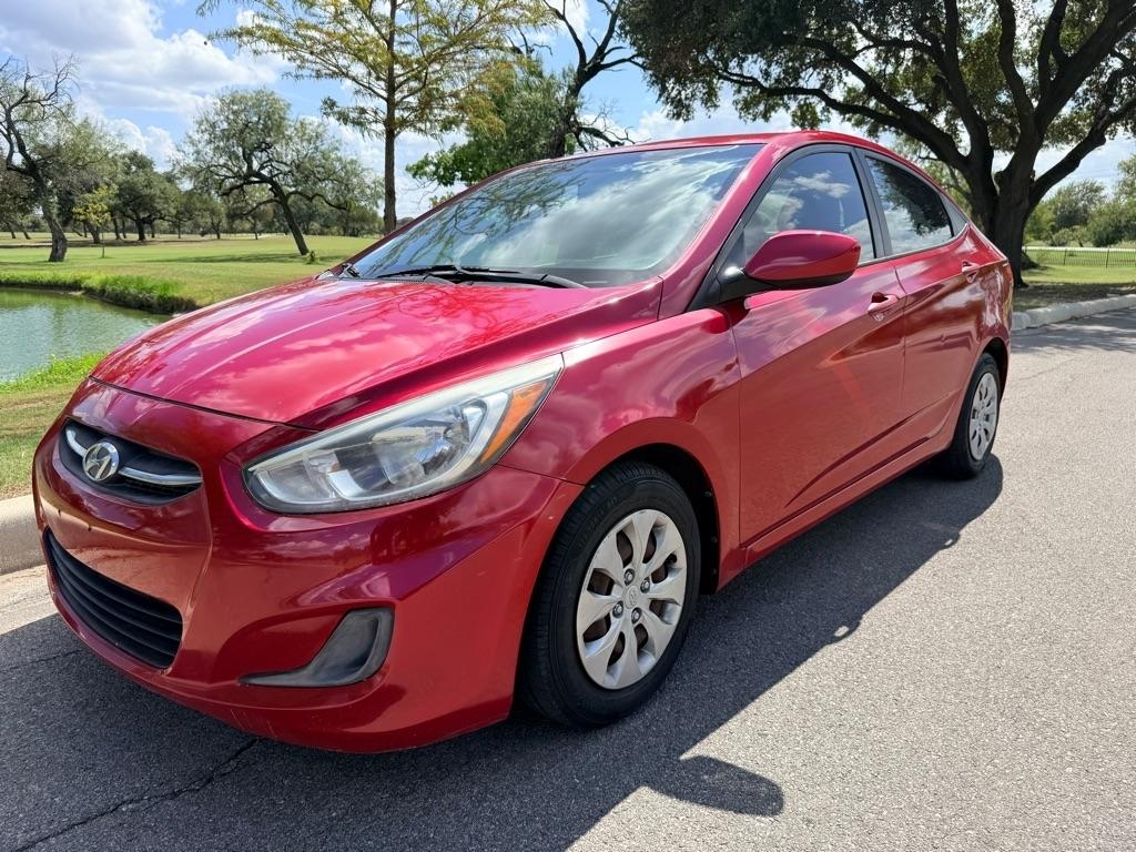 Hyundai Accent SE 2016