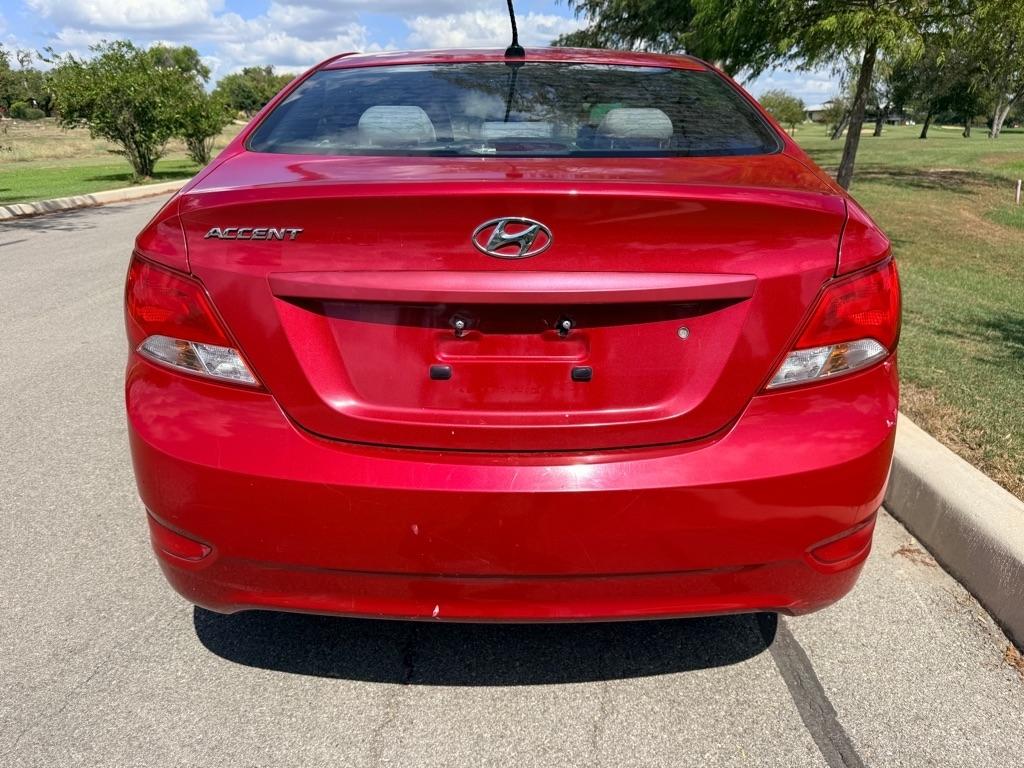 Hyundai Accent SE 2016