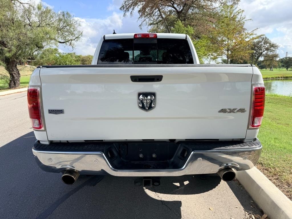 RAM 1500 Laramie 2015