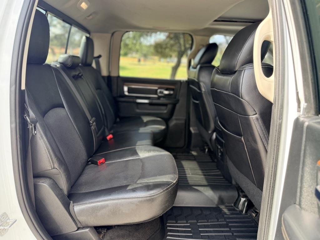 RAM 1500 Laramie 2015