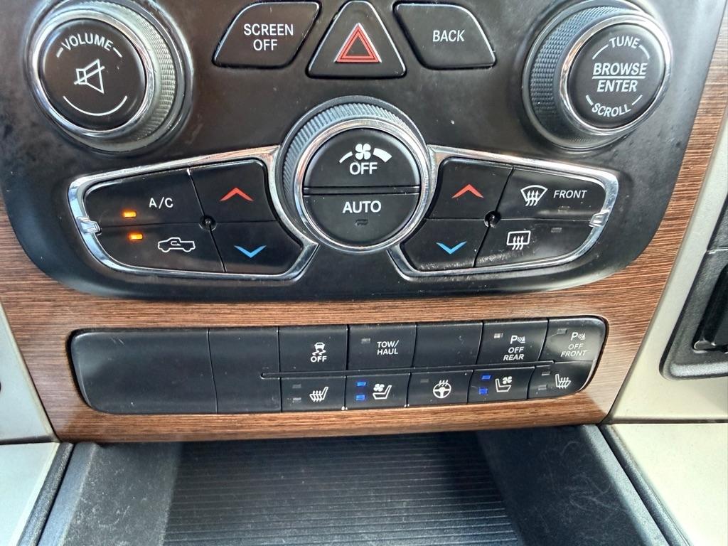 RAM 1500 Laramie 2015