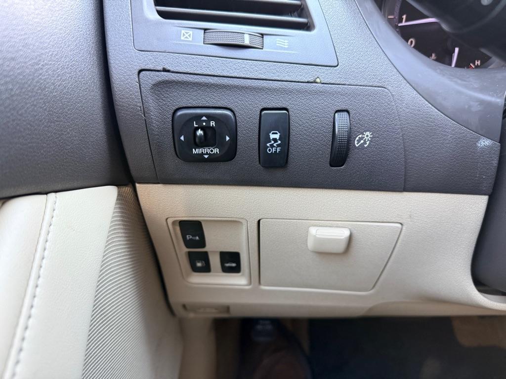 Lexus ES 350  2011