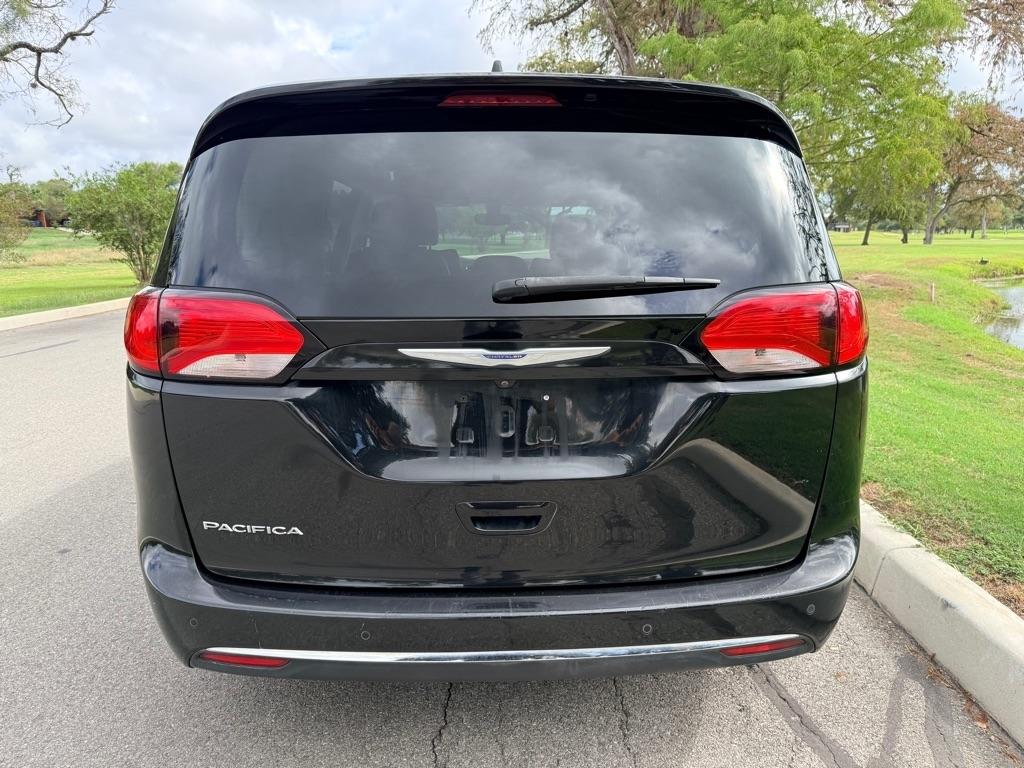 Chrysler Pacifica  2020