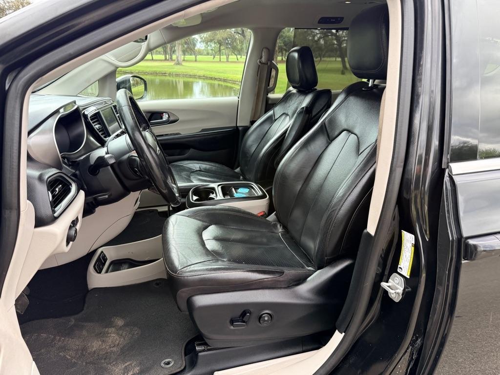 Chrysler Pacifica  2020