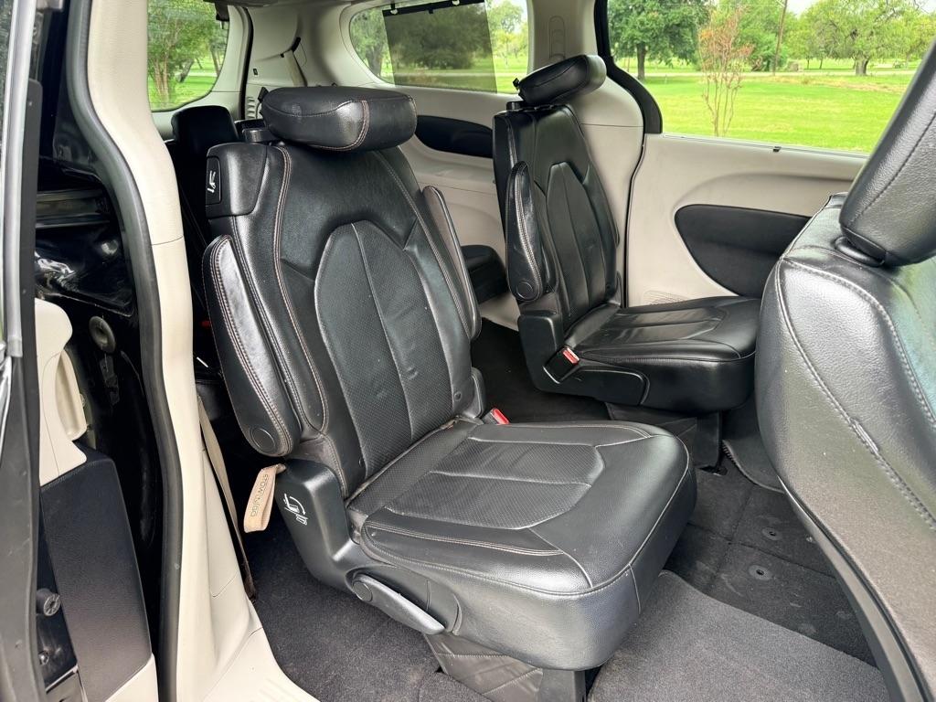 Chrysler Pacifica  2020